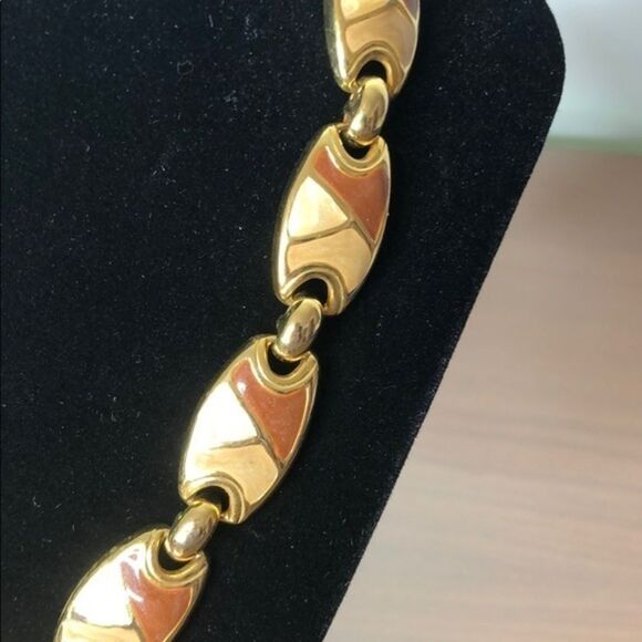 Vintage Style Enamel Necklace - Picture 2 of 6